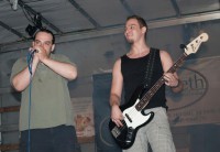 /album/ket-nap-egy-kereken/a318063-404745439563592-2004176598-n-jpg/